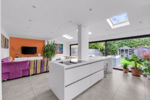 Photo 16- click for photo gallery